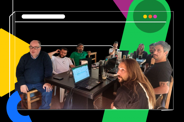 Asamblea de GENEOS creando de soluciones informátias a medida.